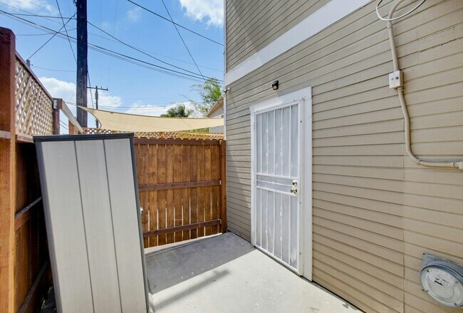 Foto del edificio - 2717 Wightman St