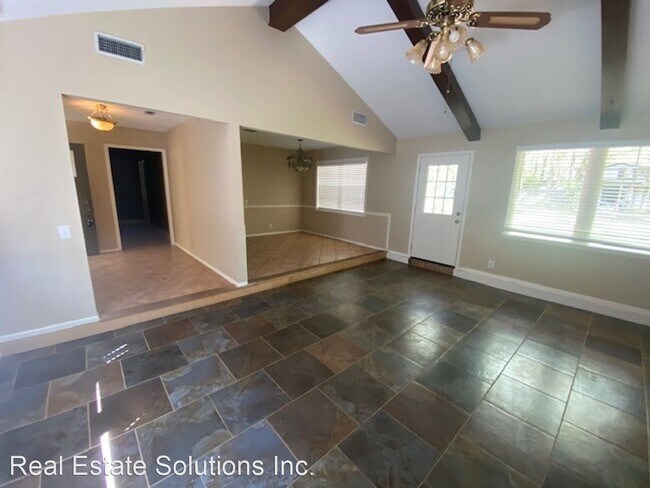 Building Photo - 4 br, 3 bath House - 65 Glenway Pl