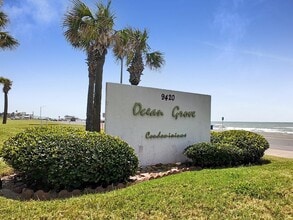 Building Photo - 9420 Seawall Blvd