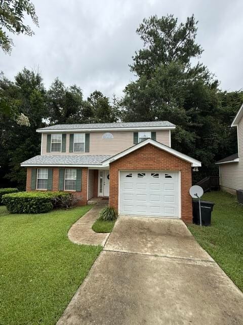 Building Photo - 2635 Fairmount Ln