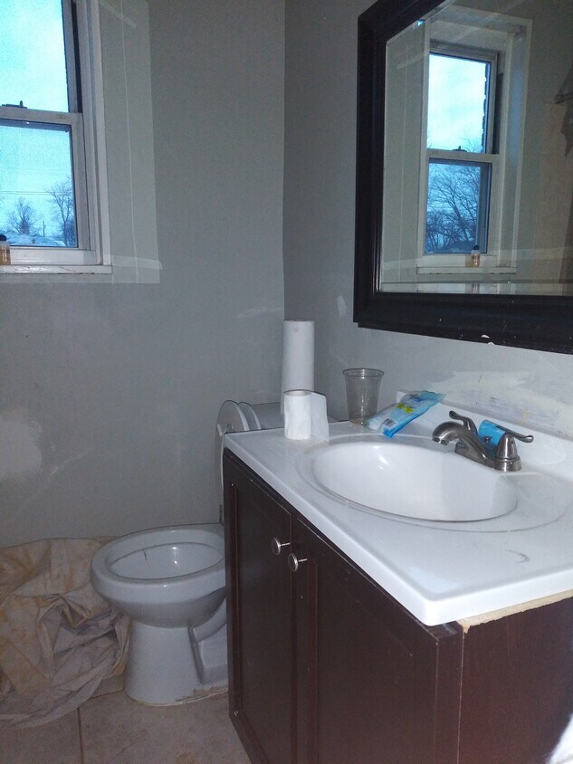 Foto del edificio - 3500 Manorwood Dr