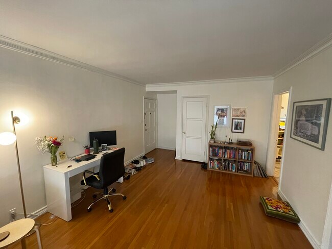 Foto del edificio - 5522 Edgewood Pl