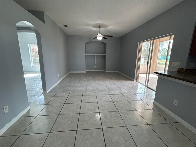 Foto del edificio - 974 SE Albatross Ave