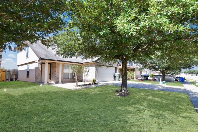 Building Photo - 4712 Donegal Bay Ct