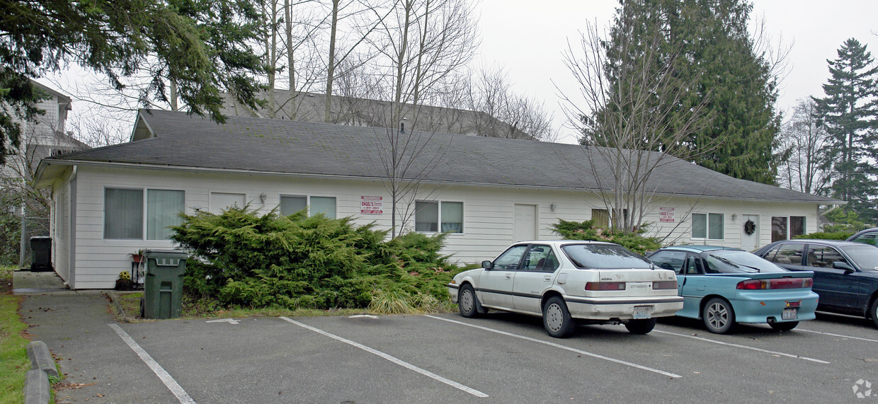 Primary Photo - 13501 98th Avenue Ct E