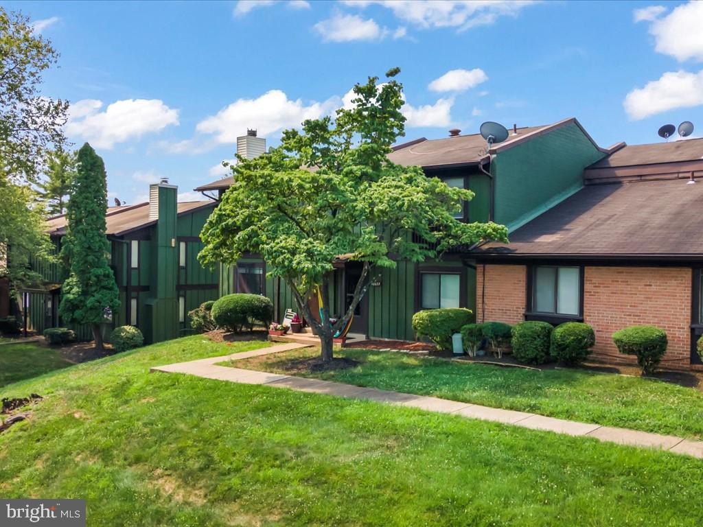 8633 Madera Ct, Manassas Park, VA 20111 Townhome Rentals in Manassas