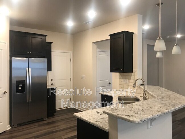 Building Photo - 3167 Retama Run