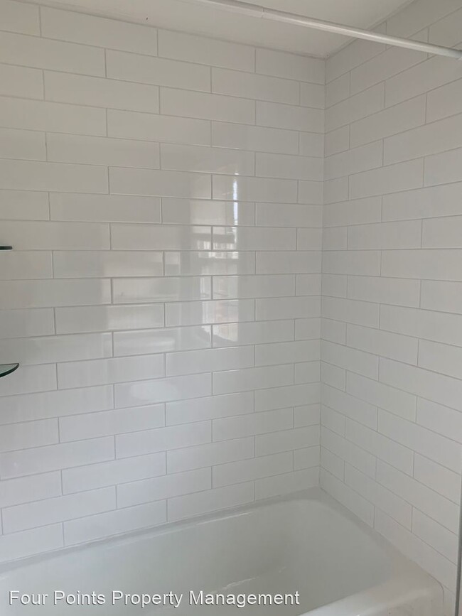 Building Photo - 9 Myles Standish Dr