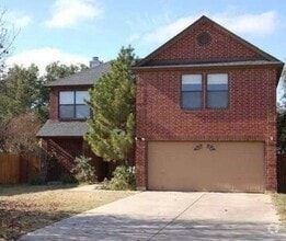 Building Photo - 1403 Bullhill Cove