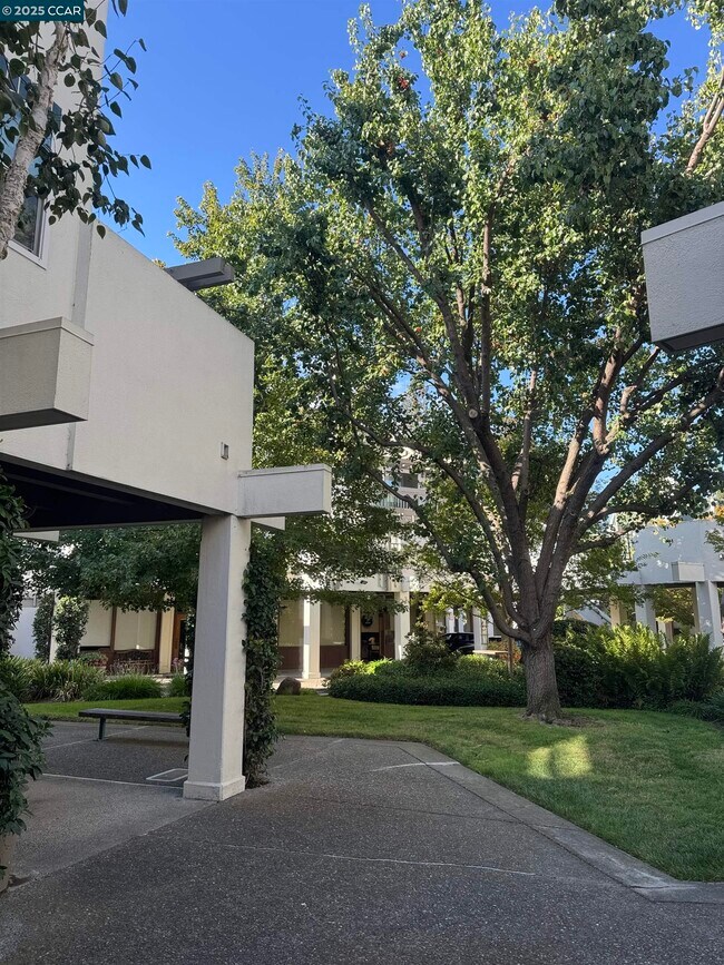 Foto del edificio - 40 Mozden Ln