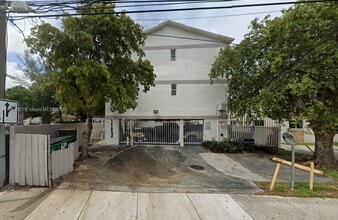 Building Photo - 1153 SW 7th St