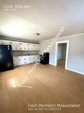 Building Photo - 4108 10th Ave