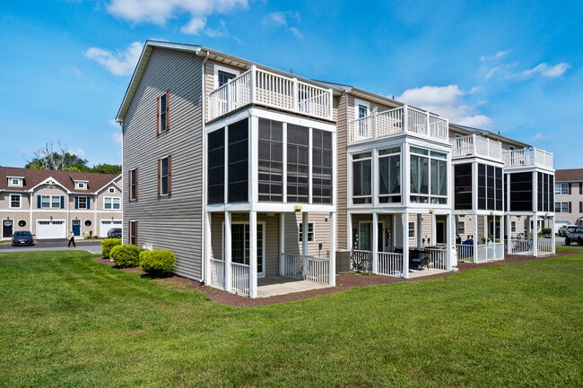 Building Photo - 32363 Cea Dag Cir