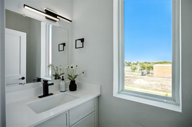 Foto del edificio - 312 N Lancaster Ave