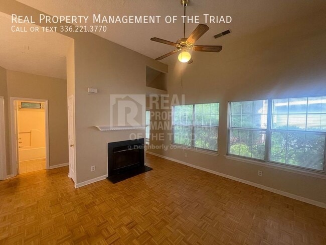 Building Photo - 3 Bedroom, 2 Bath Single Family Home in Gr...