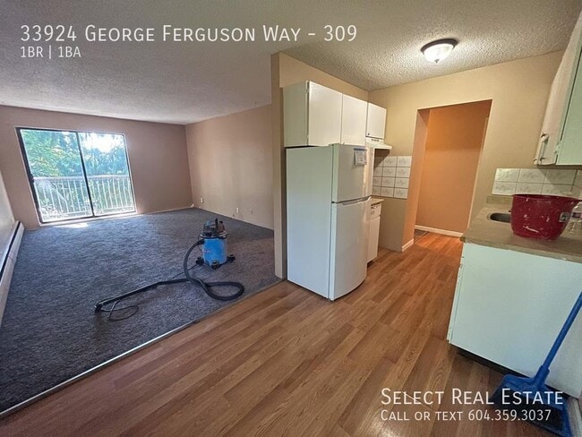 Building Photo - 33924 George Ferguson Way