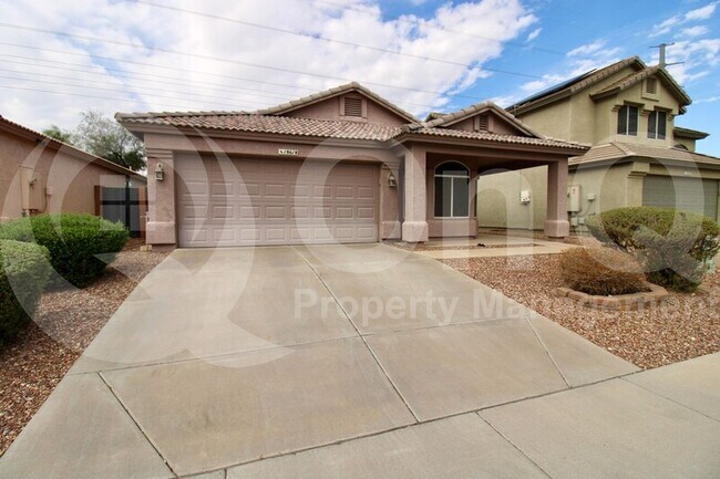 Foto del edificio - 18618 N 16th Pl