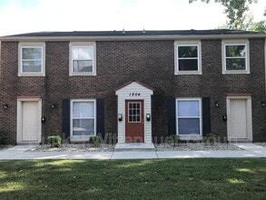 Building Photo - 1804 Jamestown Rd