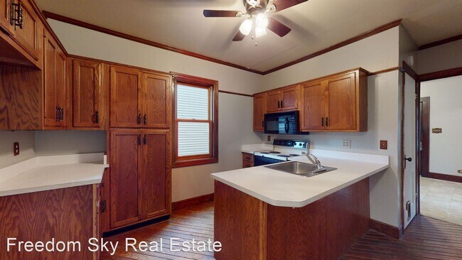 Building Photo - 3 br, 1 bath House - 1105 WEST 29TH STREET
