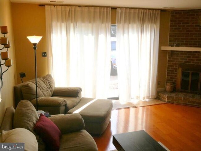 Foto del edificio - 2117 N Monroe St