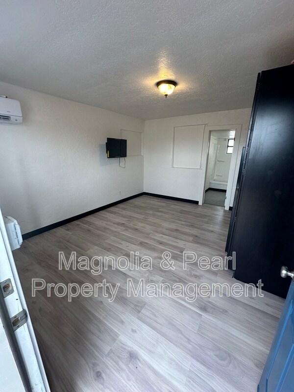 201 S Main St, Homedale, ID 83628 House Rental in Homedale, ID