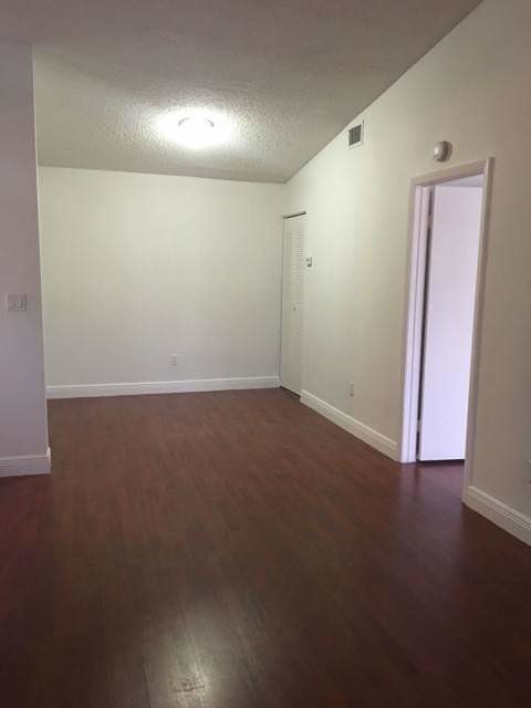 Building Photo - 18200 Mediterranean Blvd