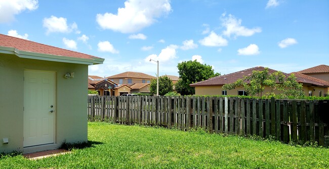 Back/side yard - 13402 SW 269th St