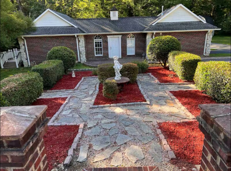 Foto principal - 3709 Woodburn Dr