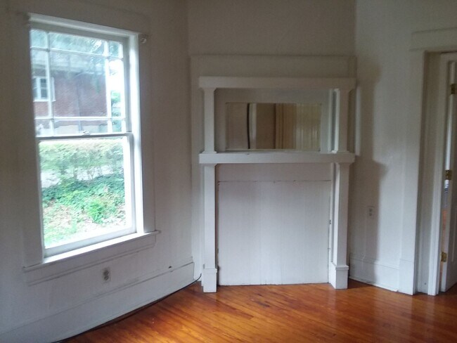 Foto del edificio - 31st,NW.802