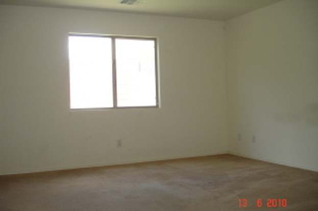Foto del edificio - 21818 W Sonora St