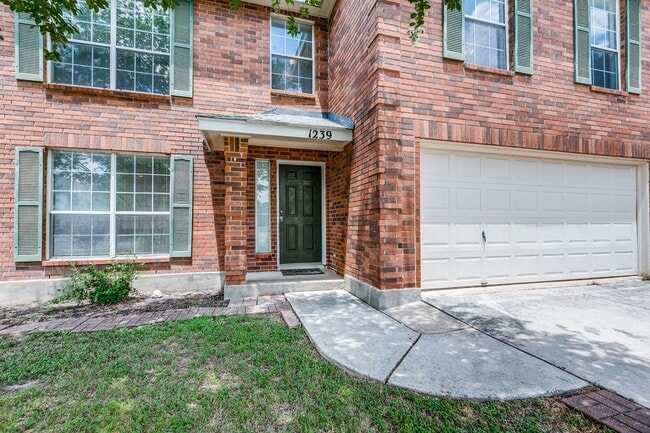 Building Photo - 4-BEDROOM IN SPRING VISTAS, NORTHSIDE I.S.D.