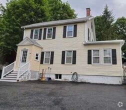 Building Photo - 413 Bedford St