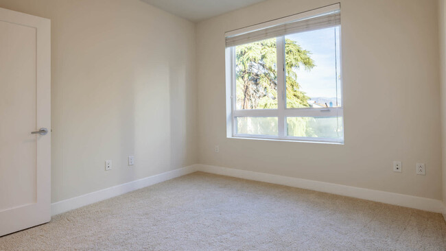 Carpeted Bedroom - The Hesby