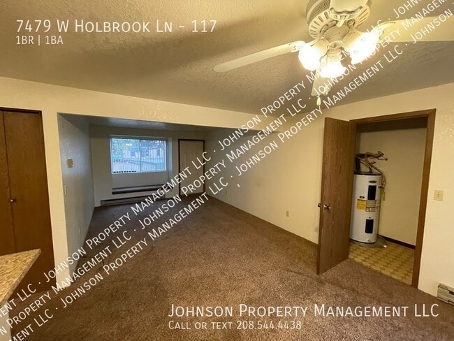 Building Photo - 7479 W Holbrook Ln