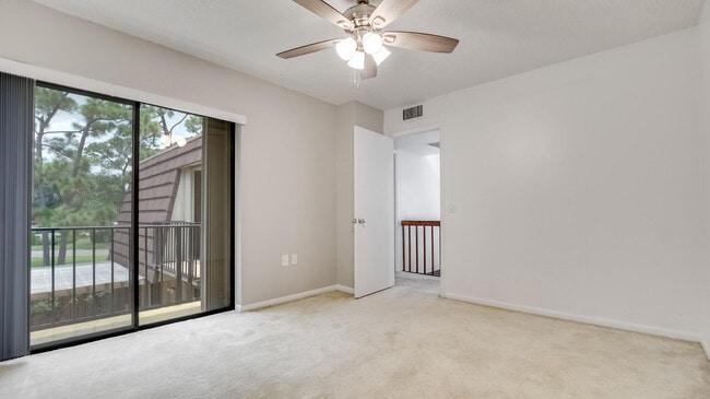 Building Photo - 121 1st Ln