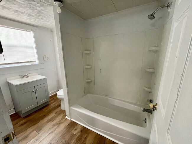 Foto del edificio - House for rent!