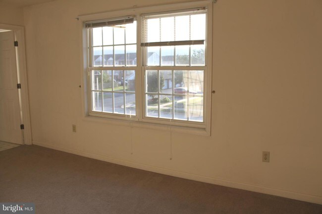 Building Photo - 108 Easy St