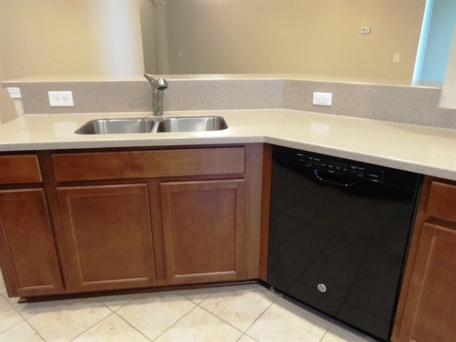 Building Photo - 515 Crossland Dr