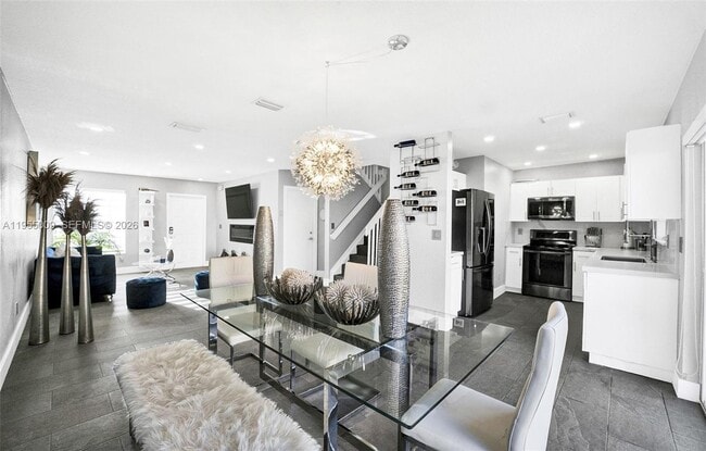 Photo - 2311 SW 87th Way House