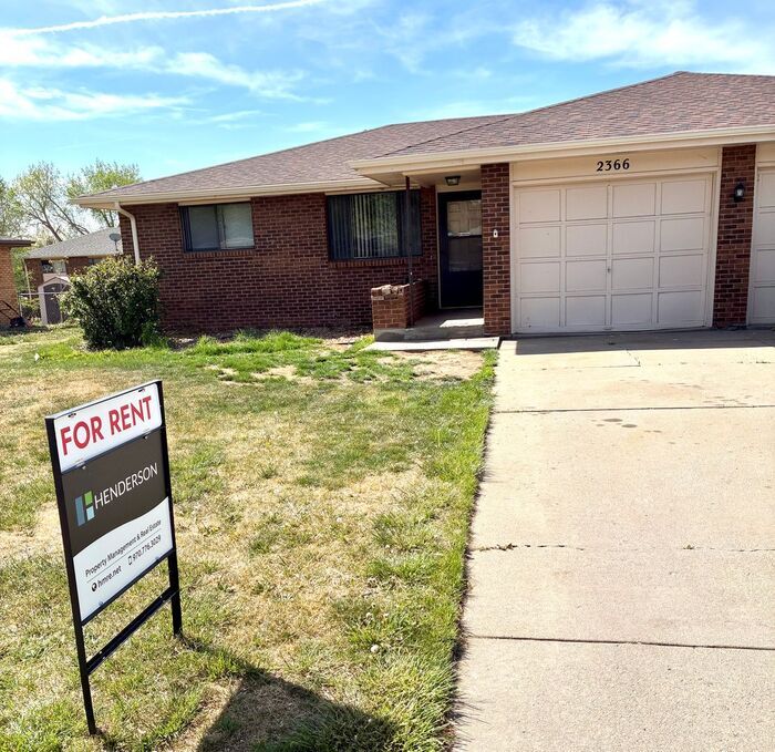 Cozy 2 Bedroom 1 Bath Duplex in West Loveland. Near Lake Loveland! - Cozy 2 Bedroom 1 Bath Duplex in West Loveland. Near Lake Loveland!