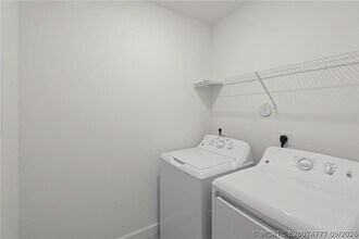 Building Photo - 5604 Stradella Dr