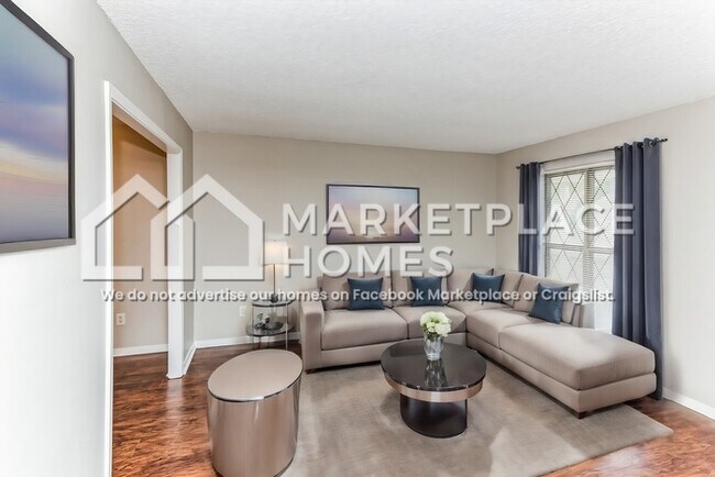 Foto del edificio - 3668 Barberry St
