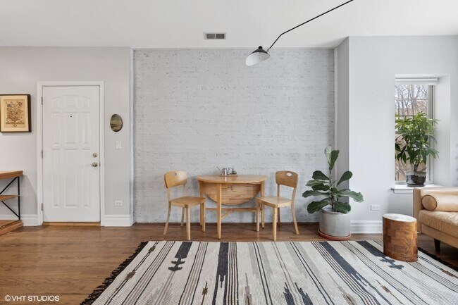 Foto del edificio - 2903 N Rockwell St