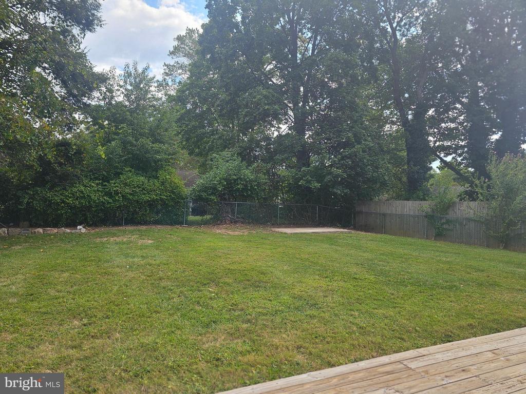 Foto principal - 6 Dixfield Ave