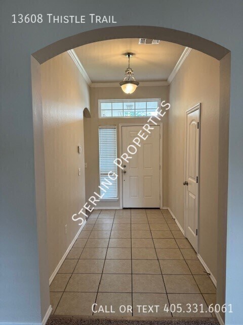 Building Photo - 13608 Thistle Trail