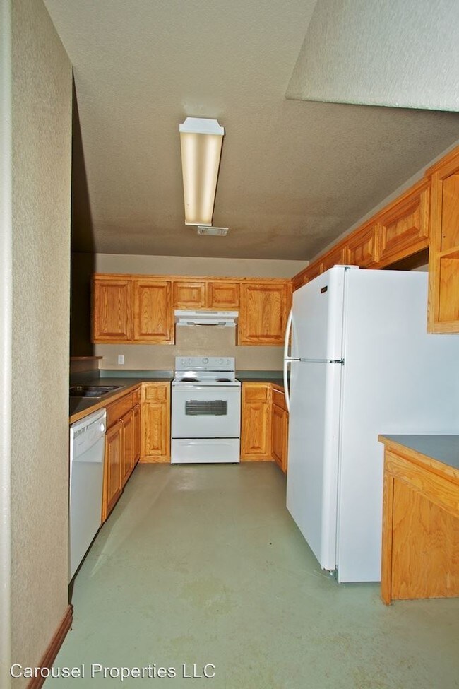 Building Photo - 3 br, 2 bath House - 10918 Shady Oaks