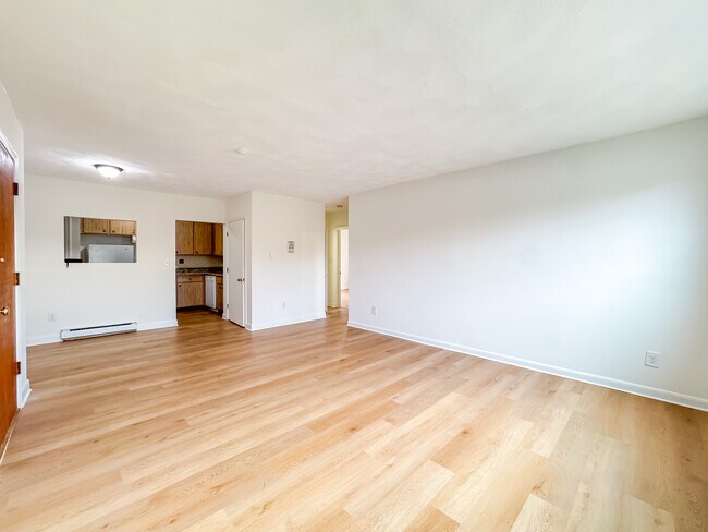 Foto del edificio - 11 Hodges Ave