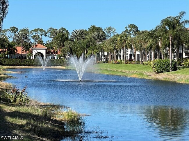 Foto del edificio - 12867 Carrington Cir