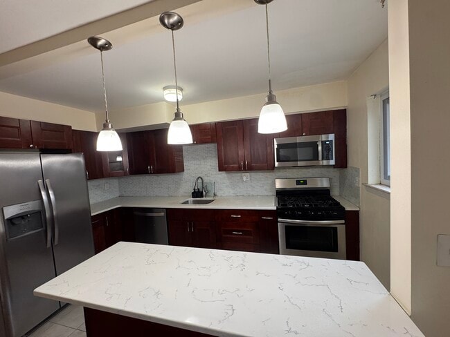 Kitchen - 180 Littleton Rd Apartment