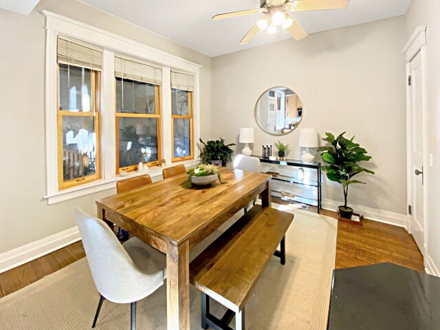 Foto del edificio - 1570 N Hoyne Ave